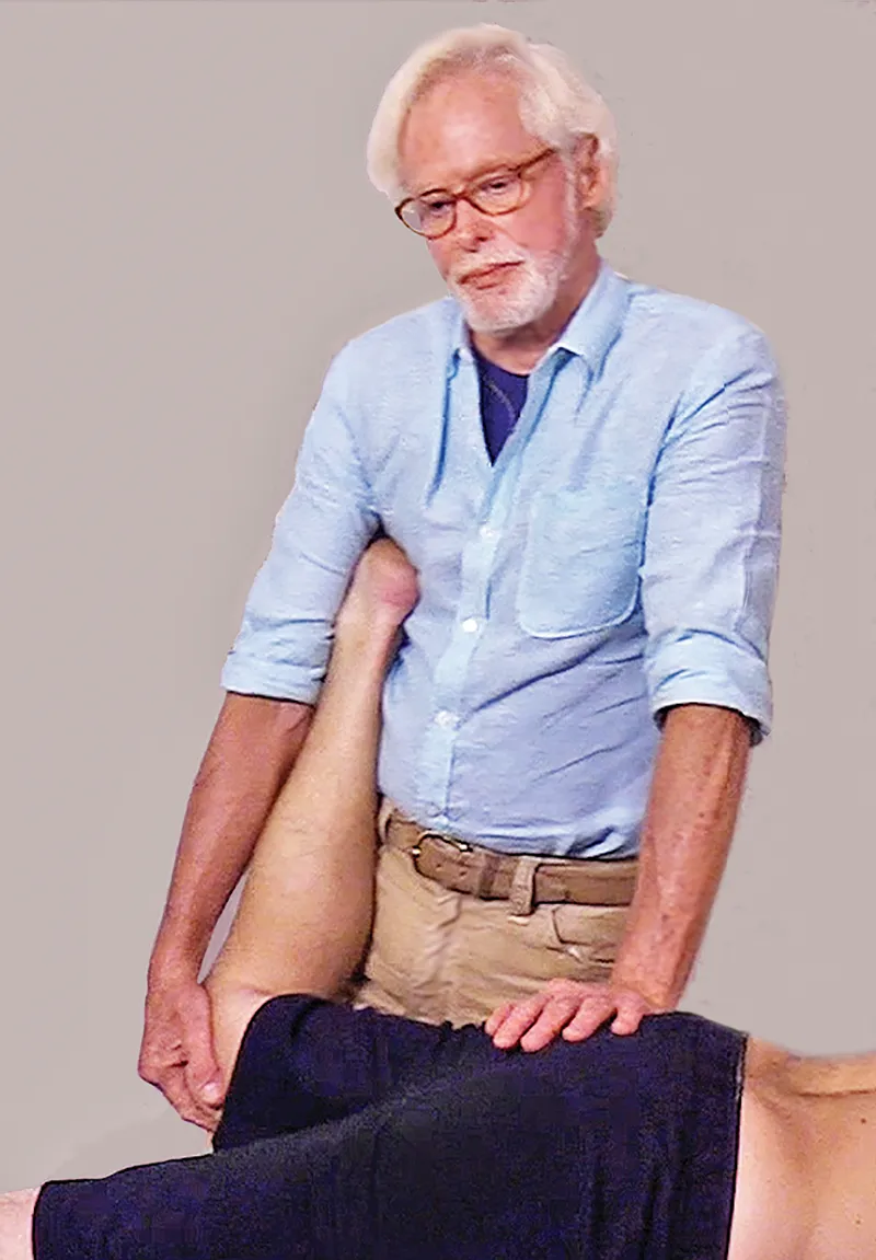 MA21_StiffHipsLowBackPain4